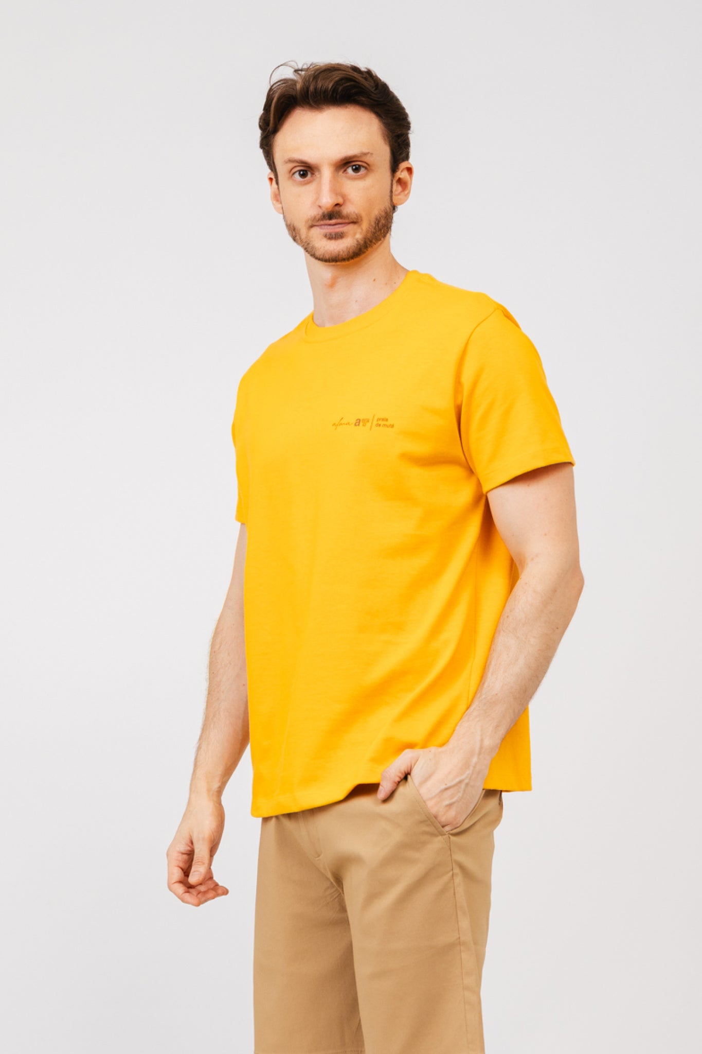 Camiseta Soul Praia de Muta Amarela