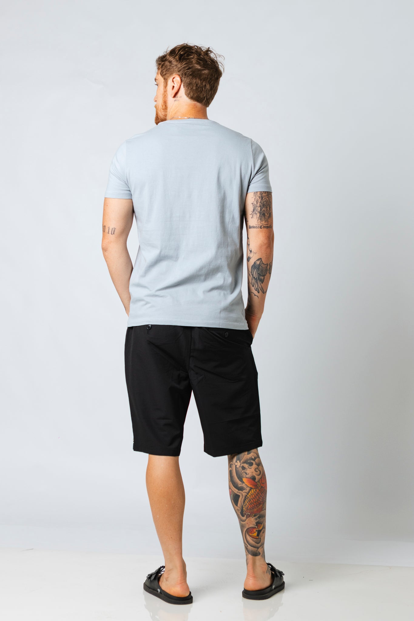 Camiseta Revive Class Cinza Chuva