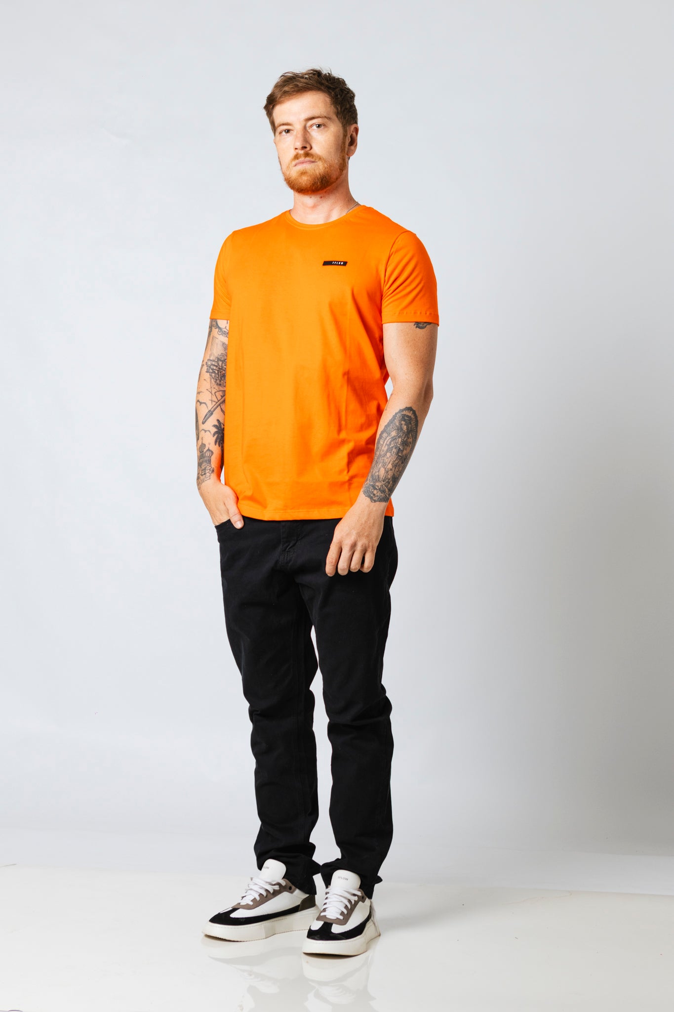 Camiseta Revive Class Laranja Oriente