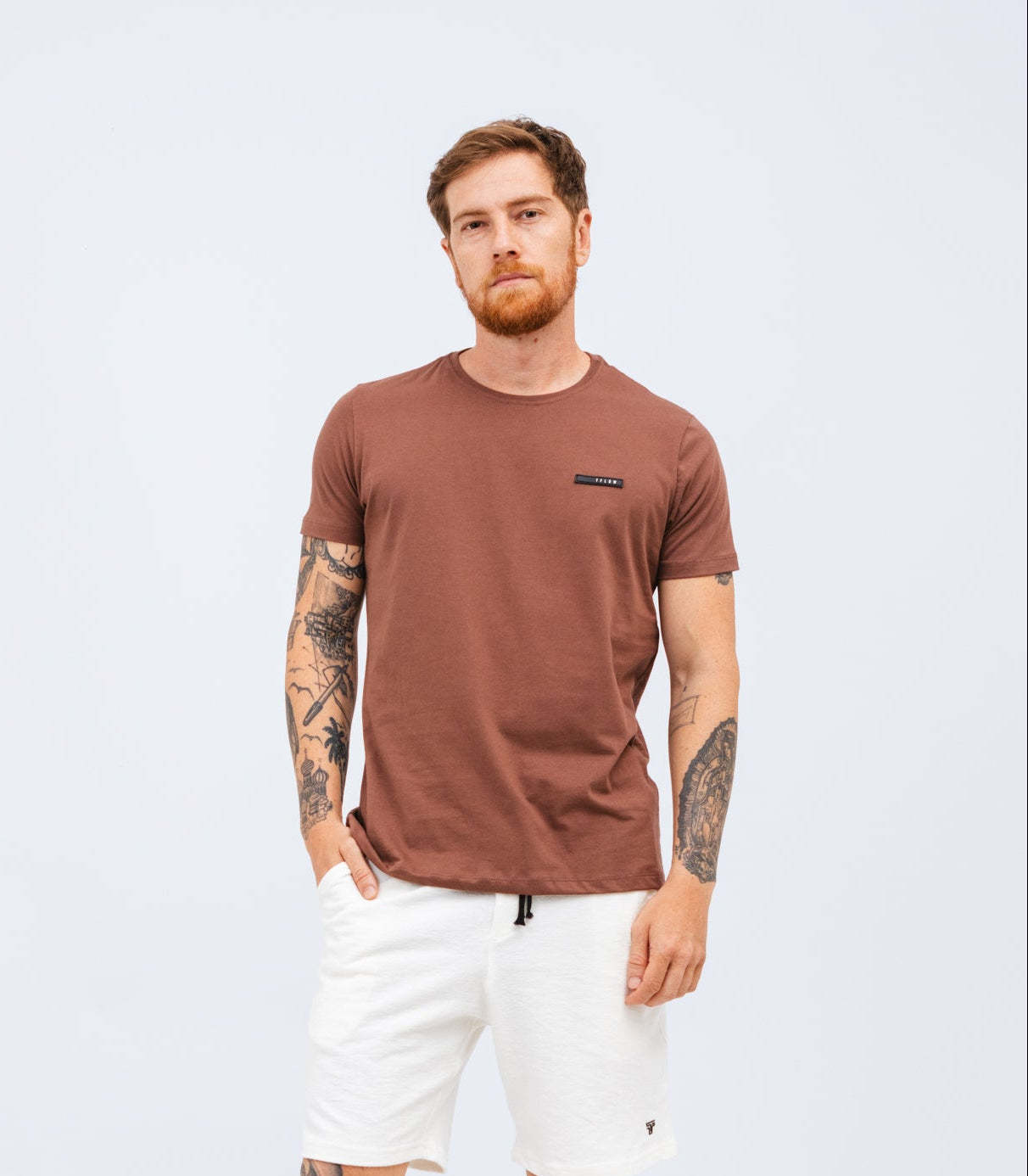 Camiseta Revive Class Marrom