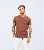 Camiseta Revive Class Marrom