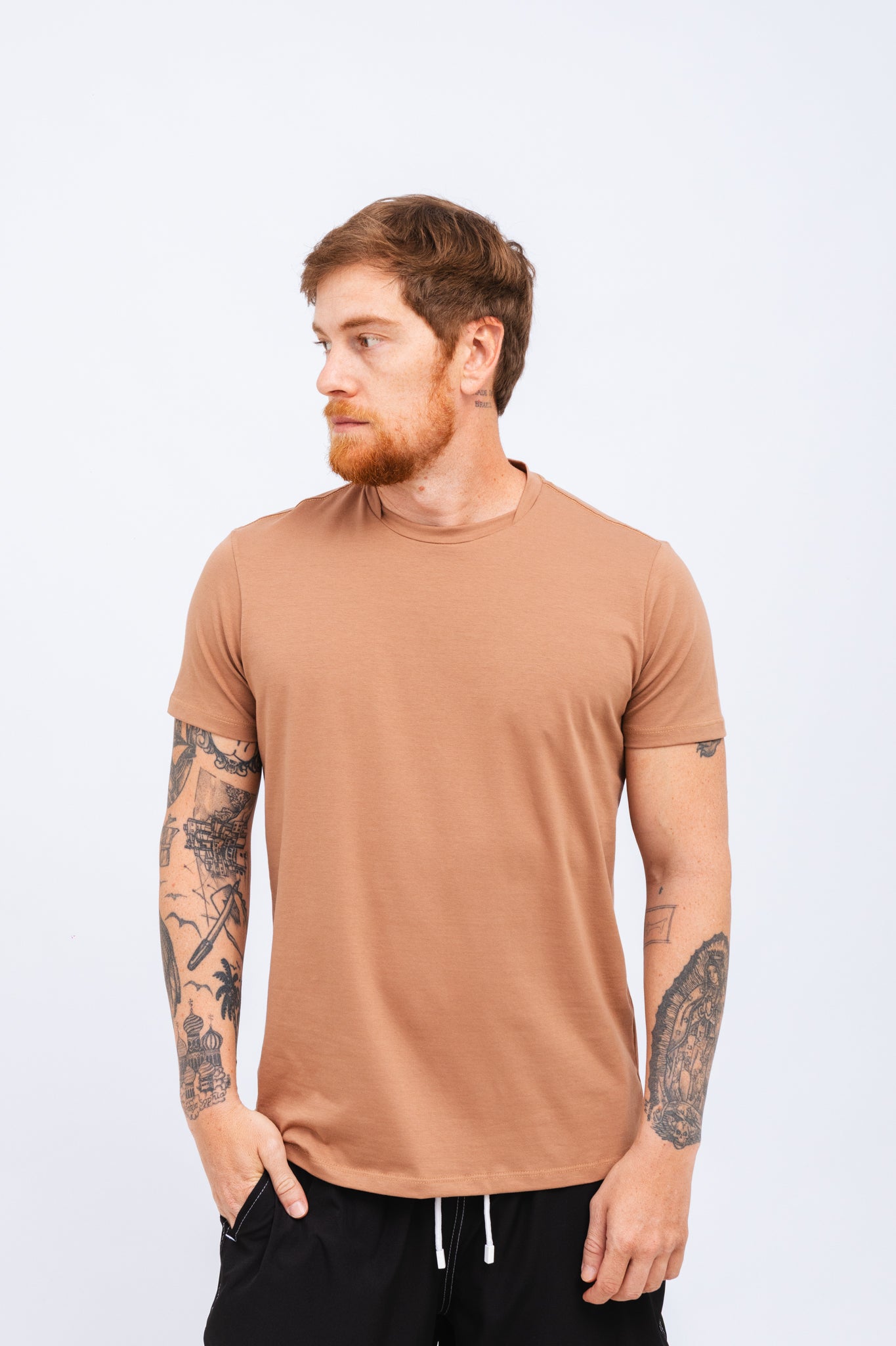 Camiseta Pima Atiq Marrom