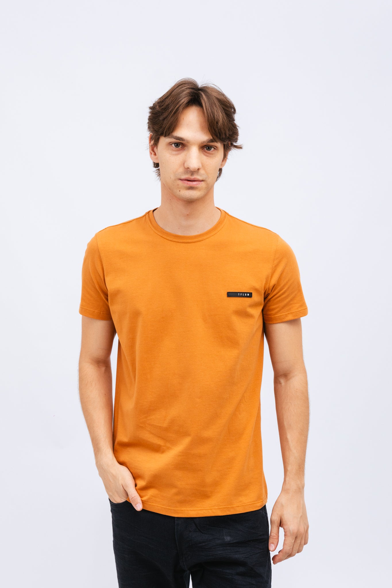 Camiseta Revive Class Conhaque