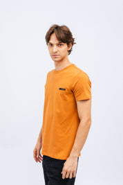 Camiseta Revive Class Conhaque
