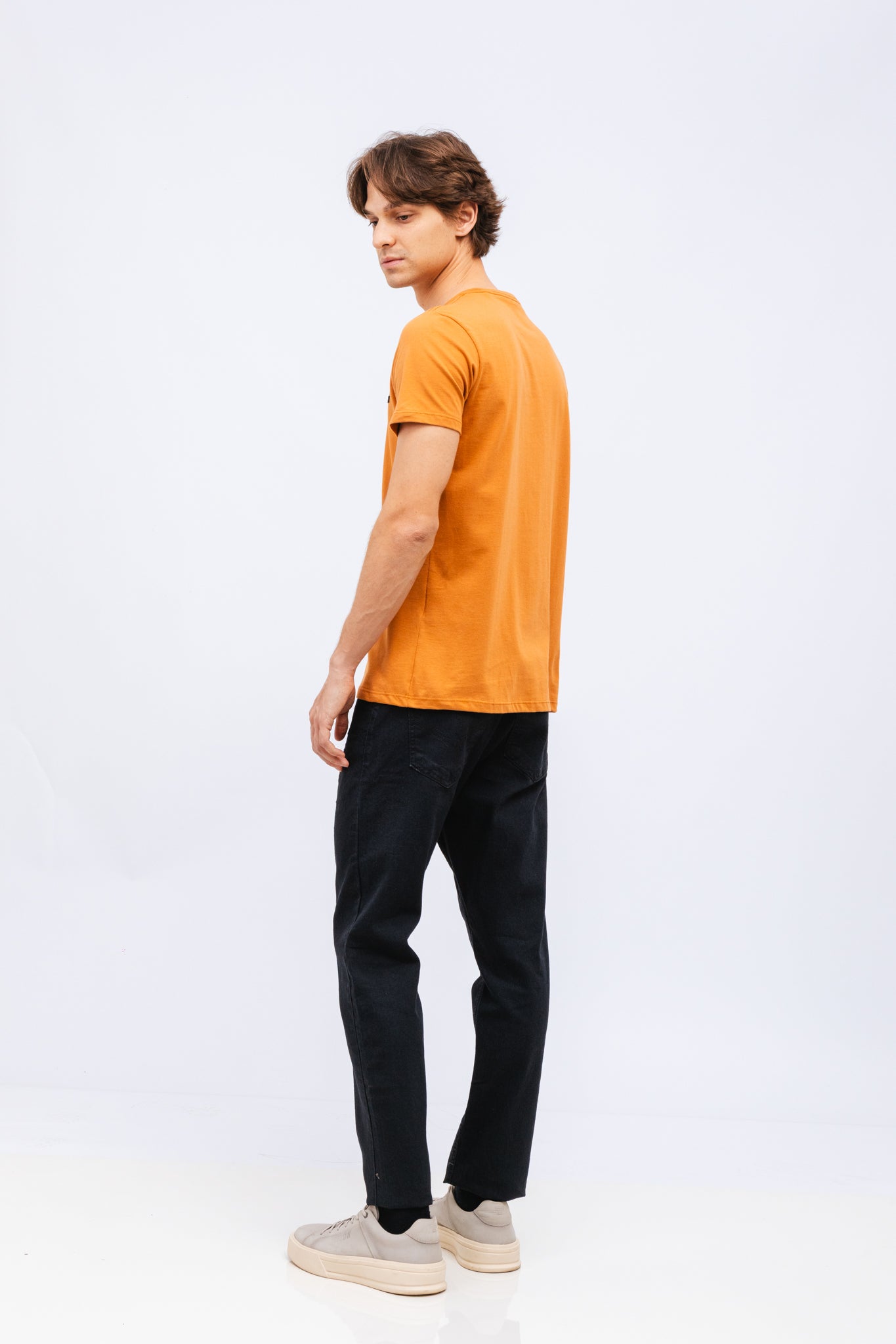 Camiseta Revive Class Conhaque