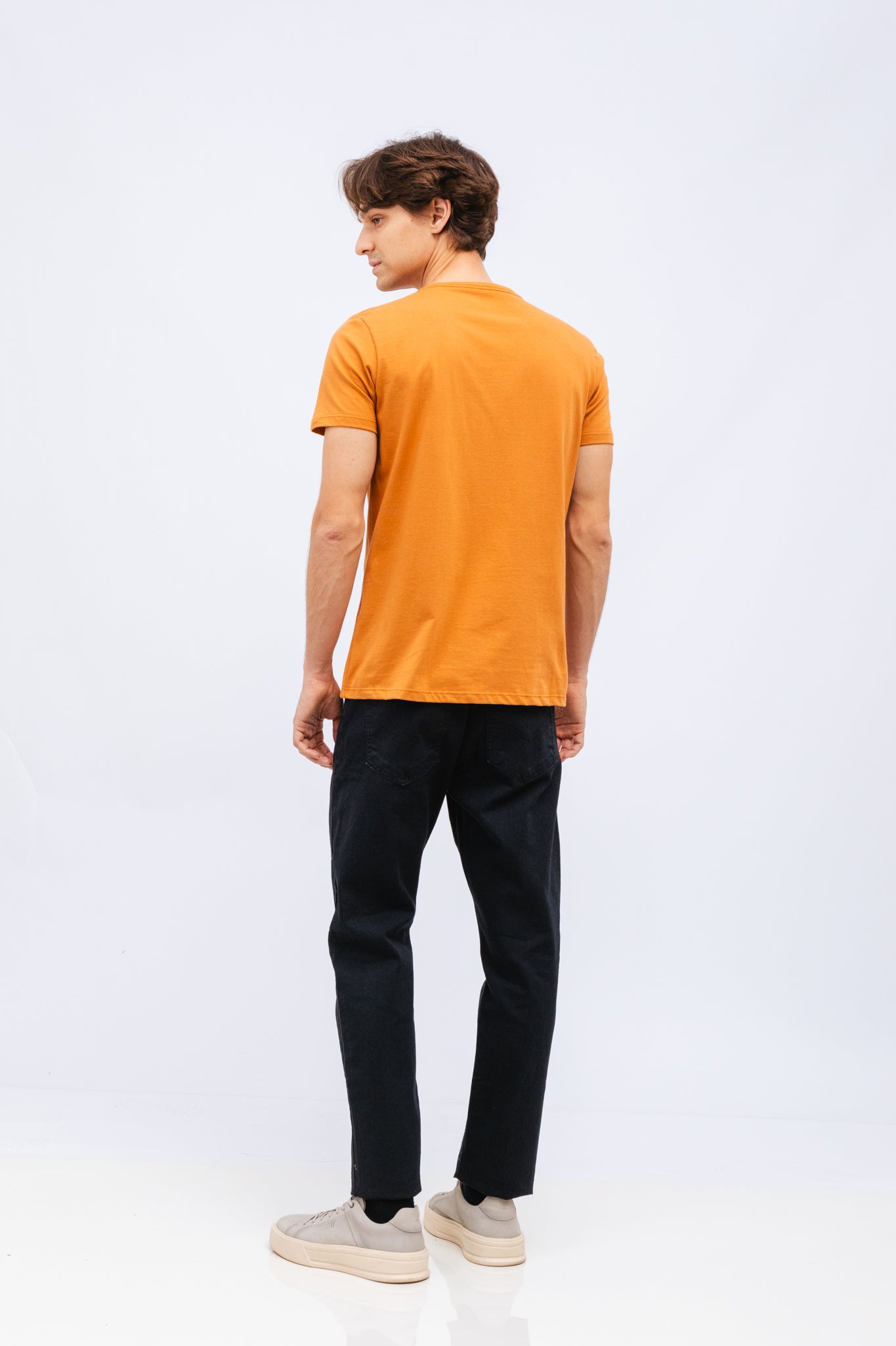 Camiseta Revive Class Conhaque