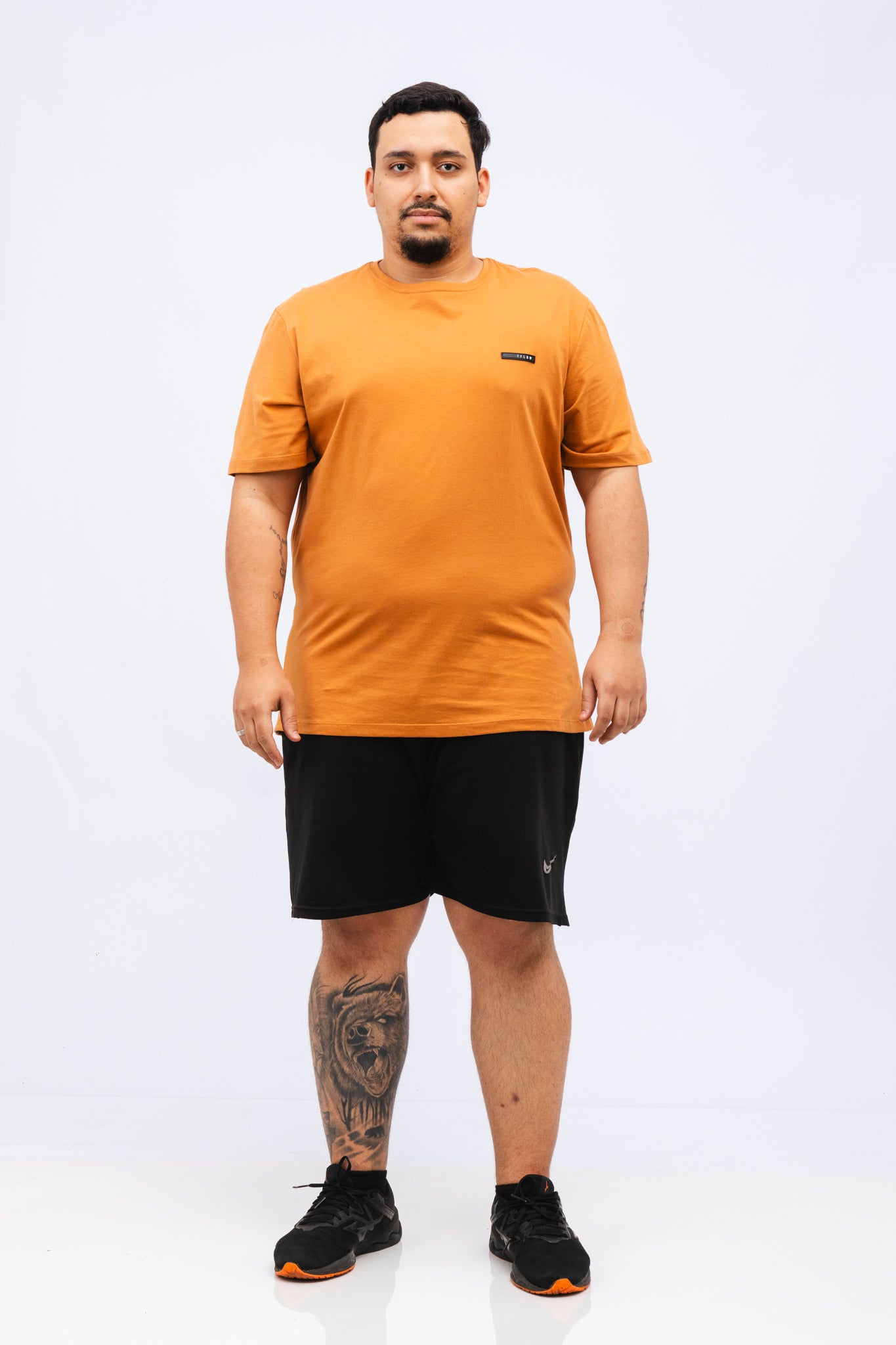 Camiseta Plus Revive Class Conhaque