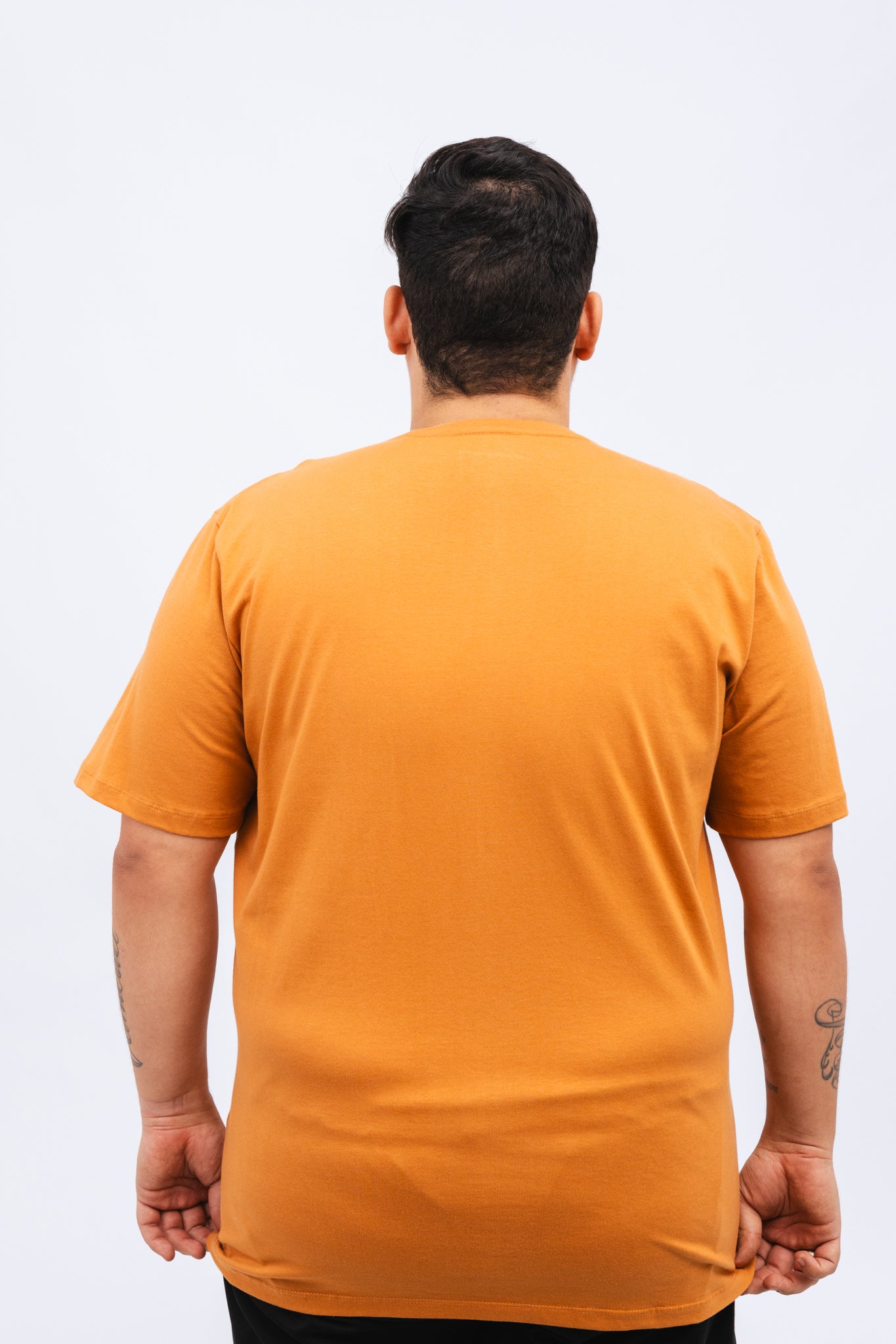 Camiseta Plus Revive Class Conhaque