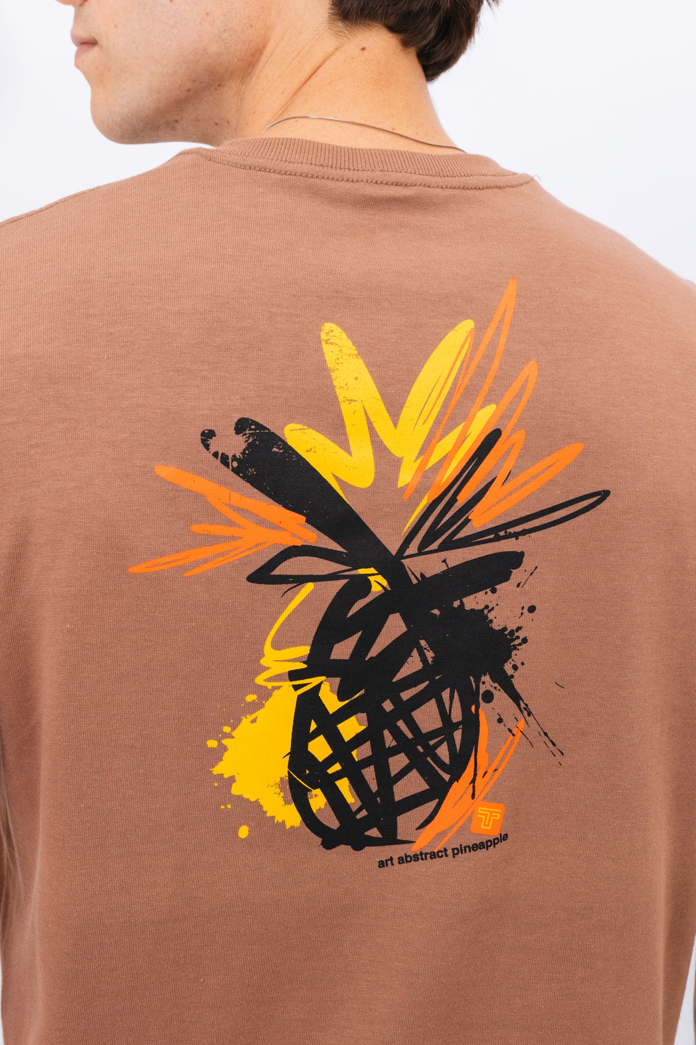 Camiseta Soul Pineaple Marrom