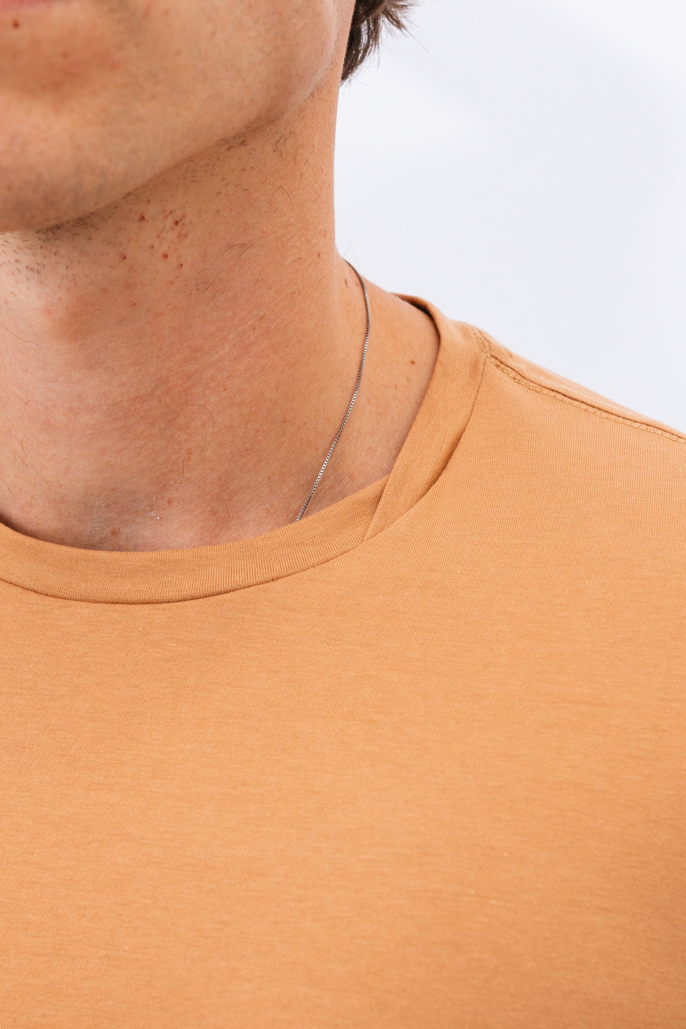 Camiseta Pima Atiq Camel