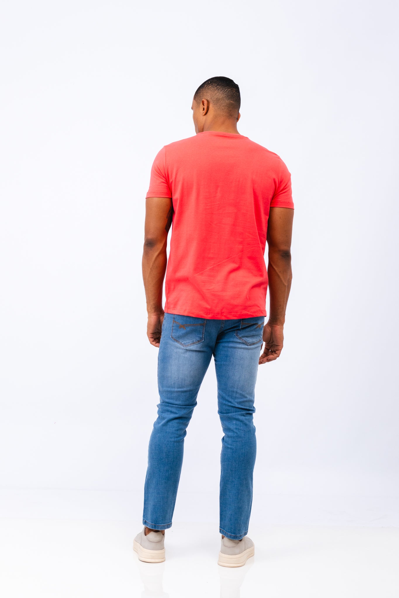 Camiseta Revive Class Salmão Lux