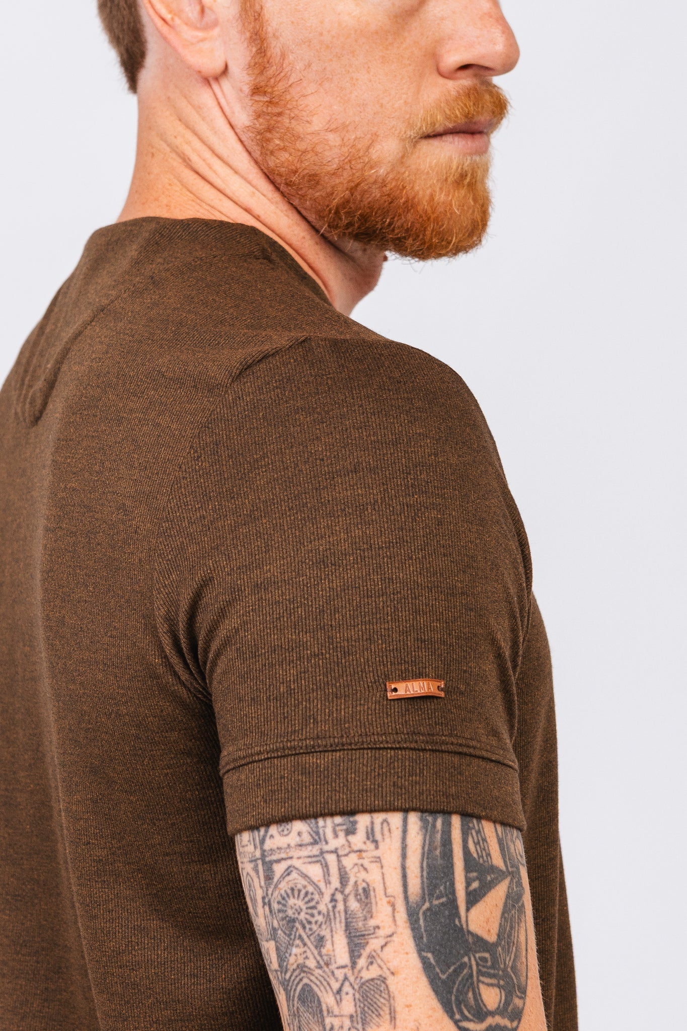 Camiseta Indaia Marrom