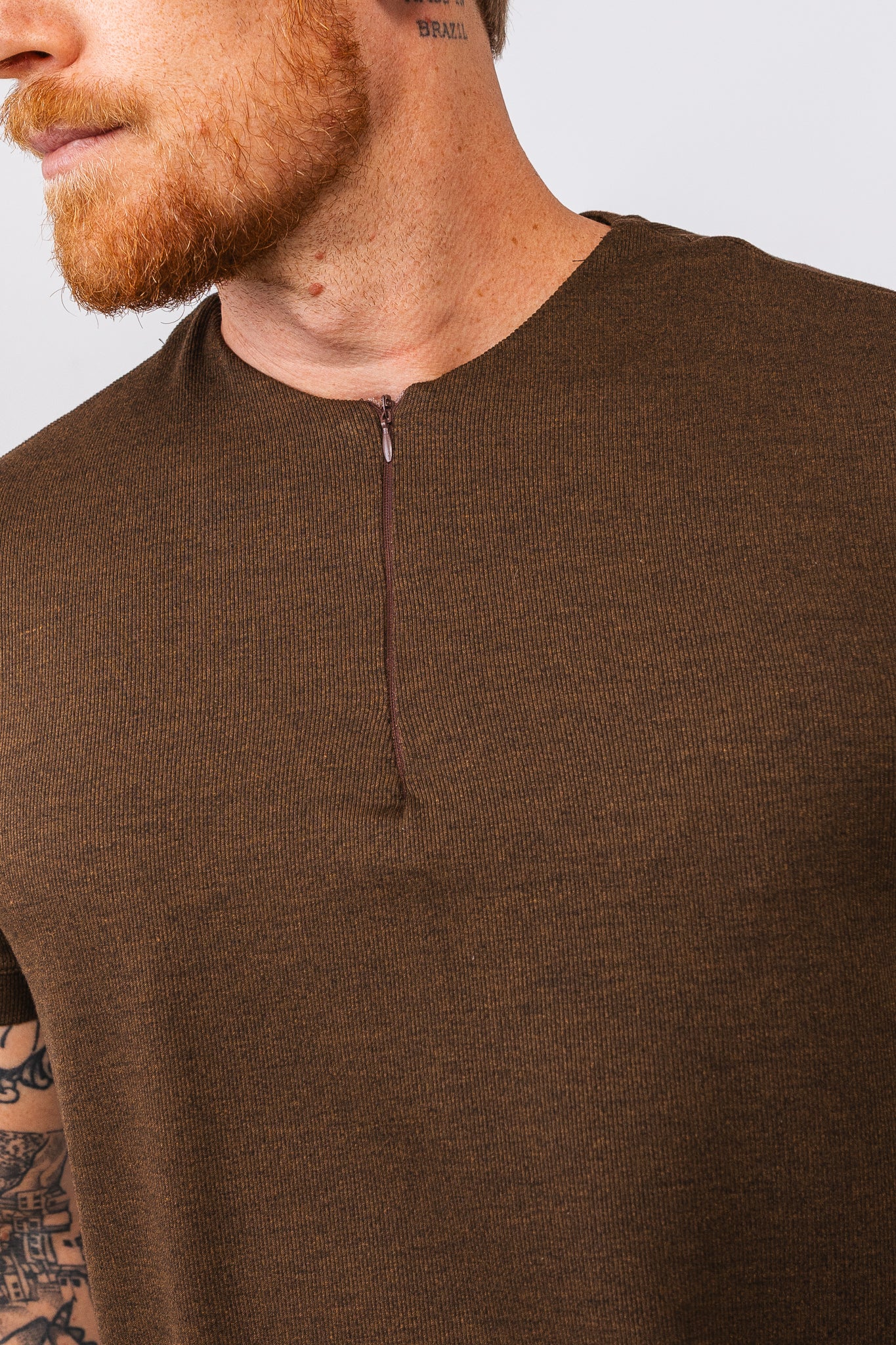 Camiseta Indaia Marrom