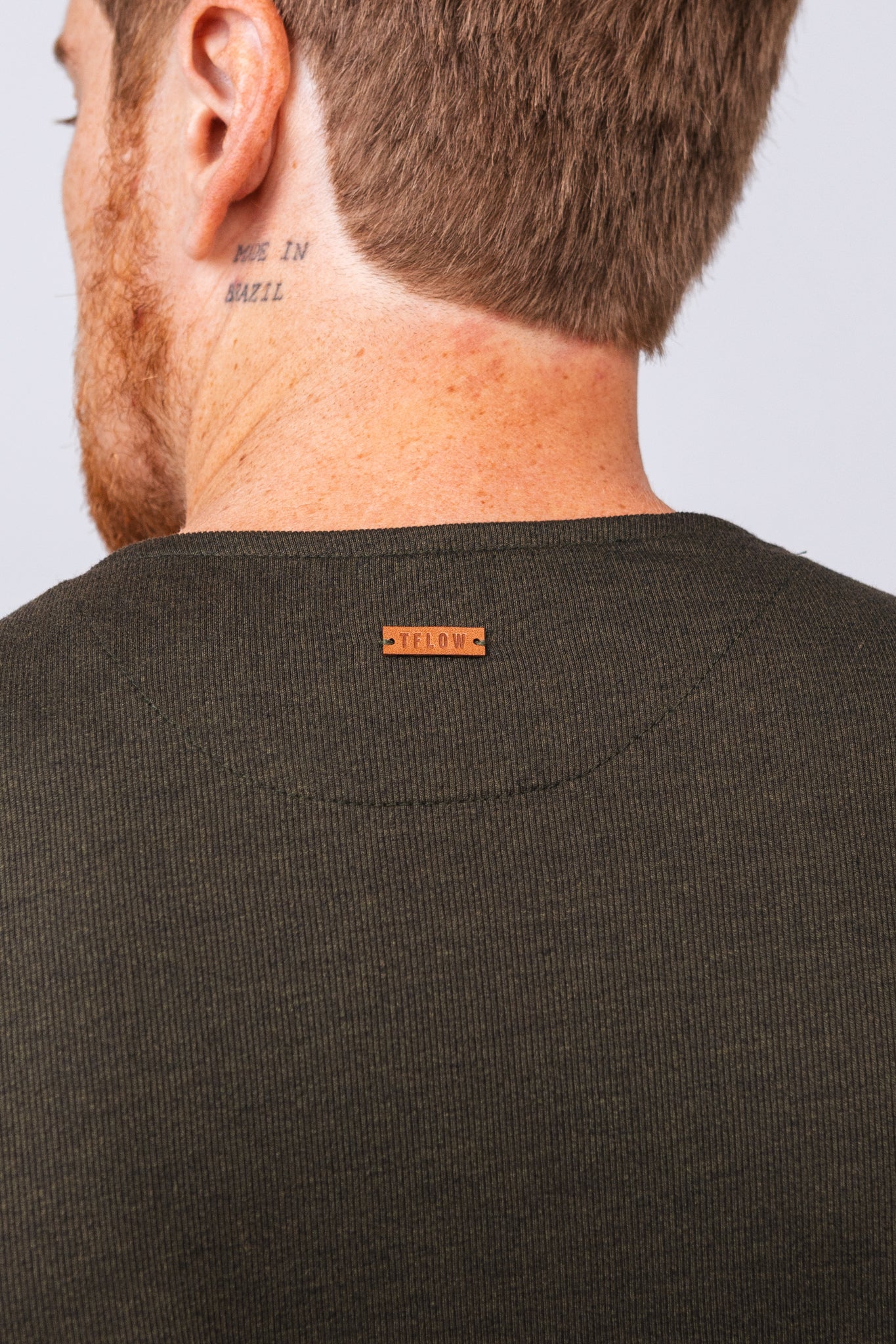 Camiseta Corbett Verde Militar