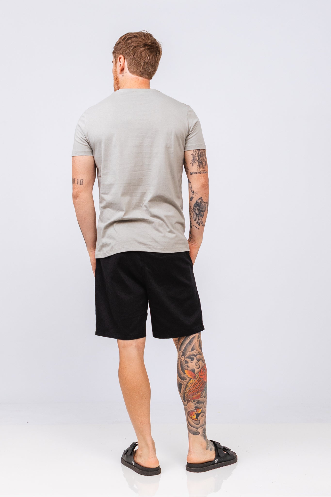 Camiseta Revive Class Cinza Médio