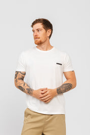 Camiseta Revive Class Whisper Whitte