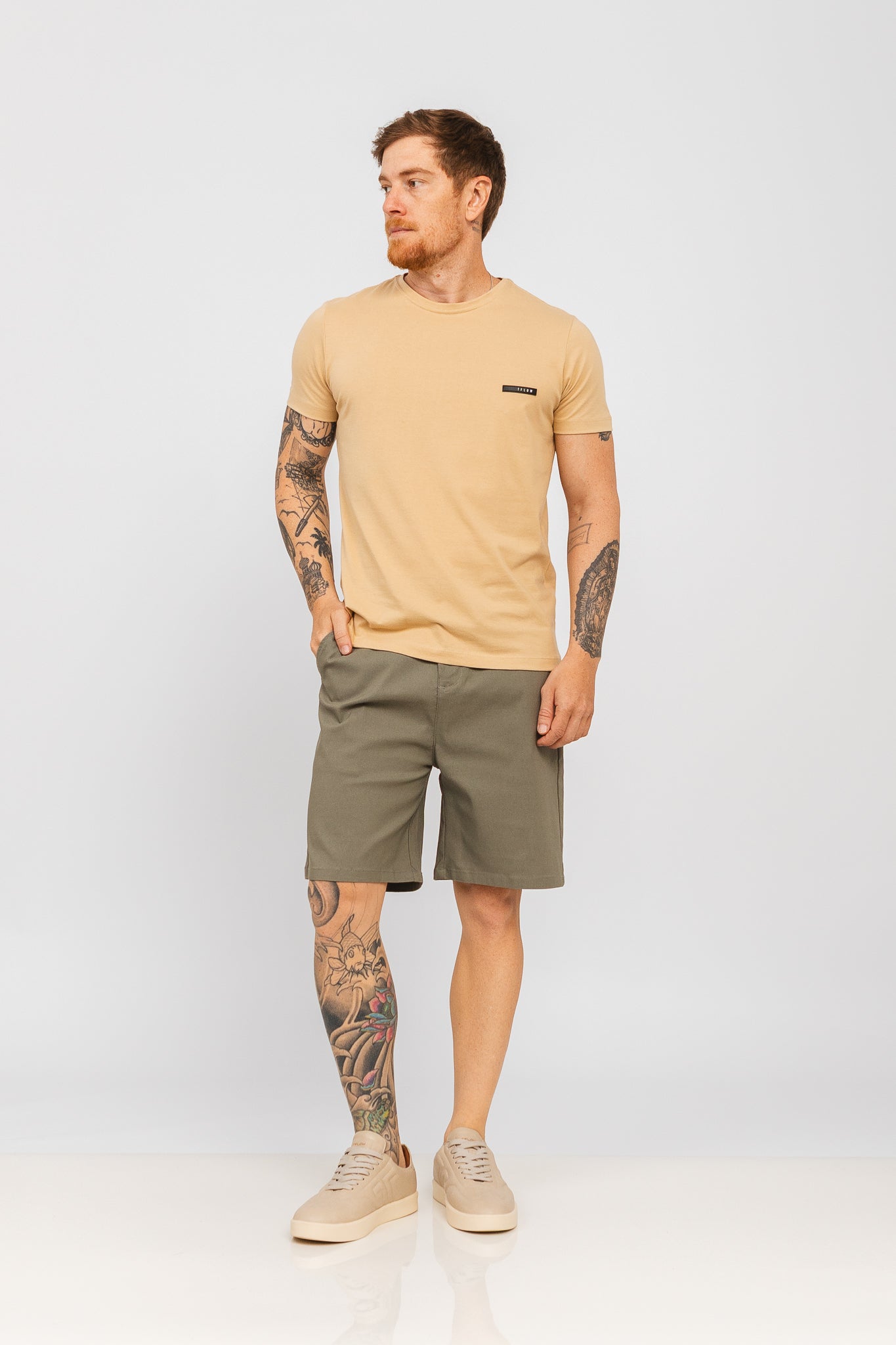 Camiseta Revive Class Bege