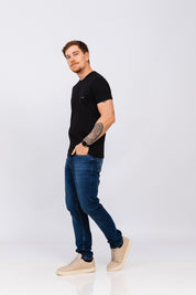 Camiseta Revive Class Preta