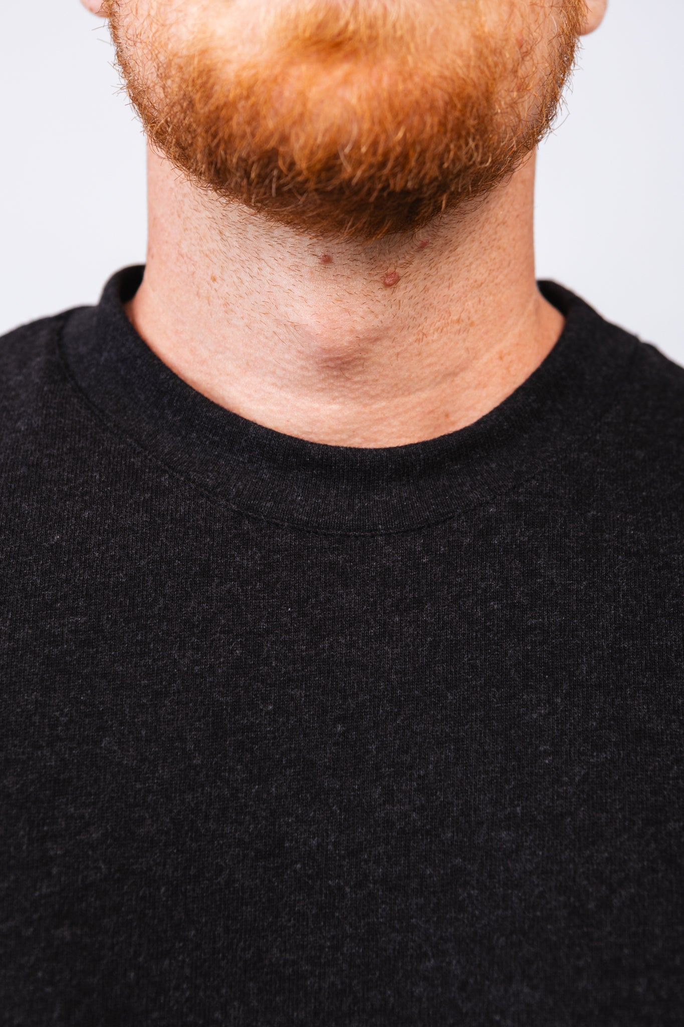 Camiseta Noueh Preta