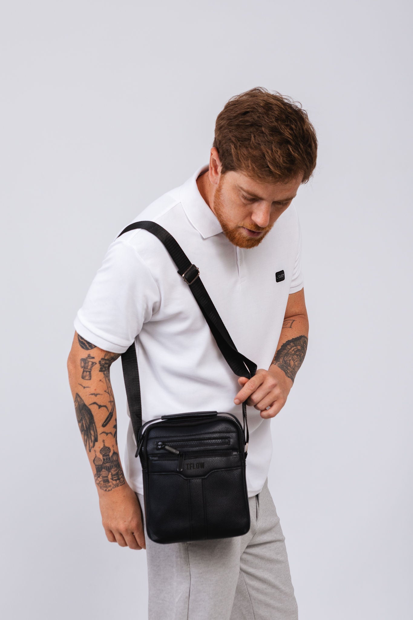 Shoulder Pu Elam Preta