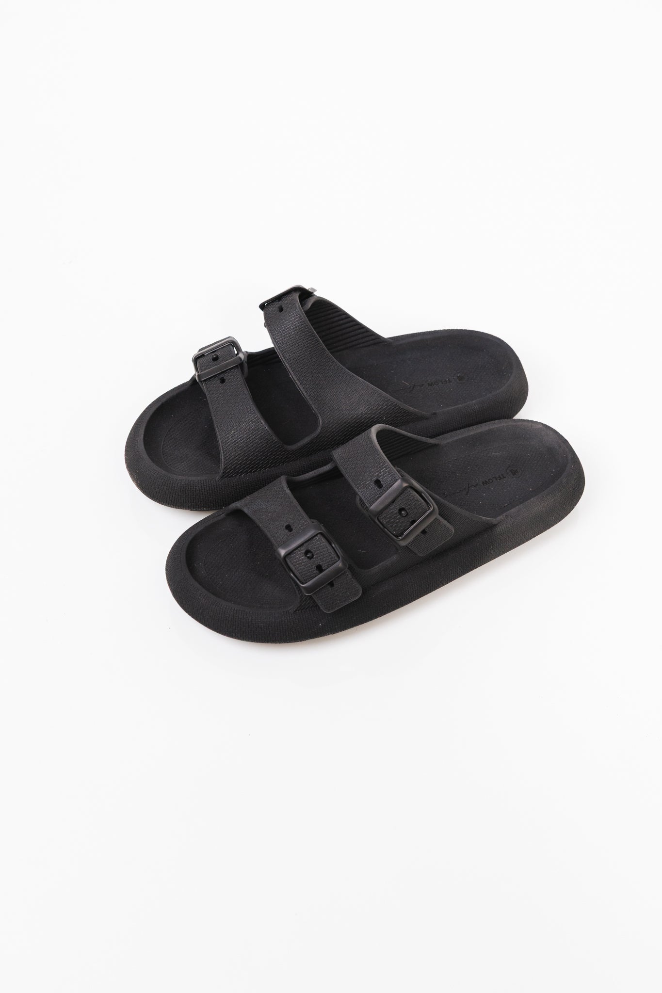 Chinelo Birken Cariri Preto