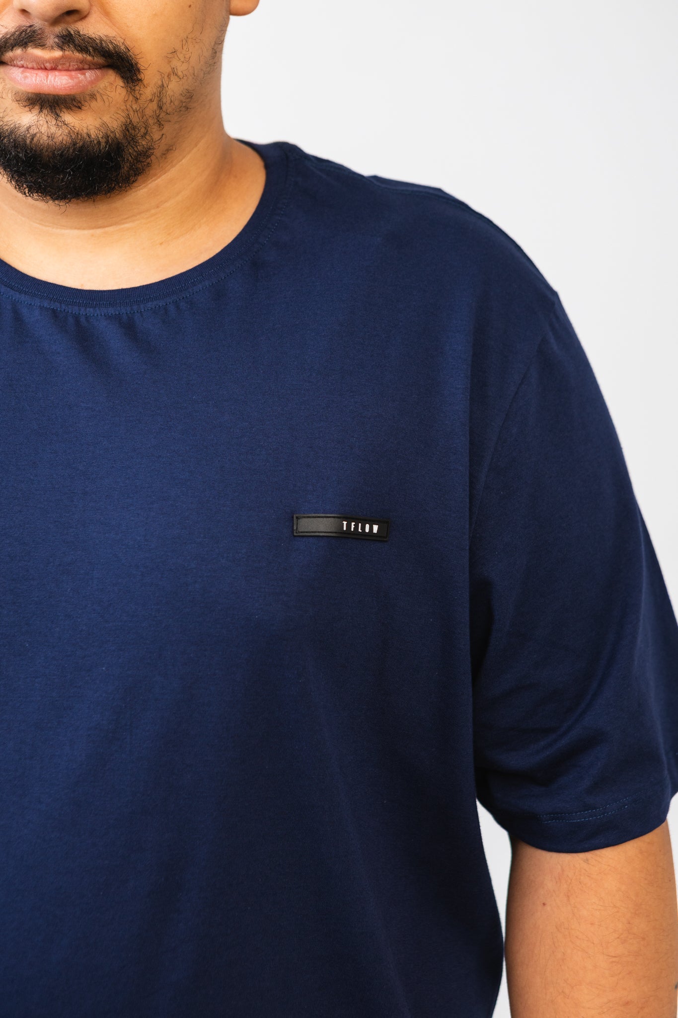 Camiseta Plus Revive Class Azul Marinho