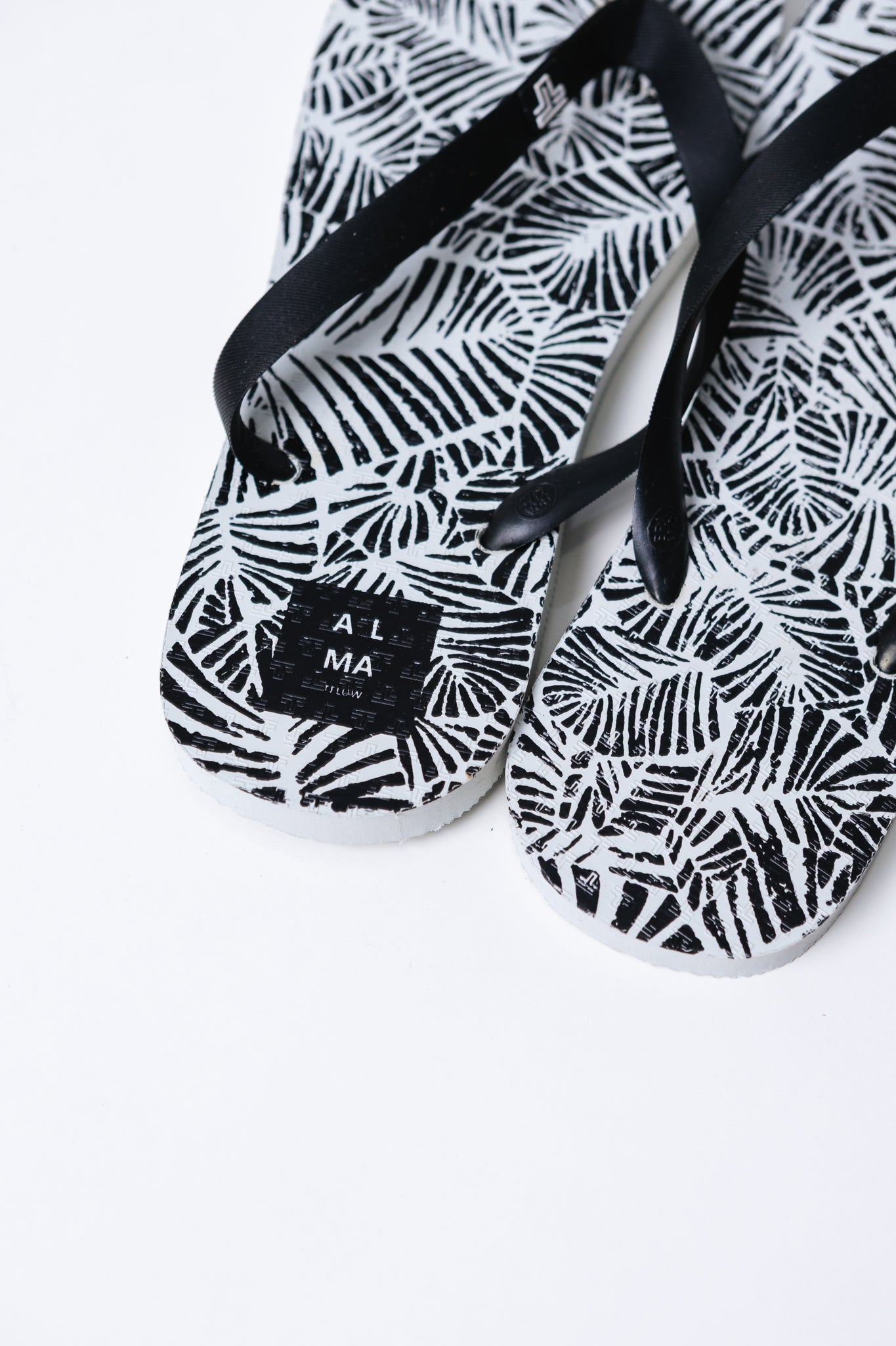 Chinelo Flip Flop Branco Palm Resort