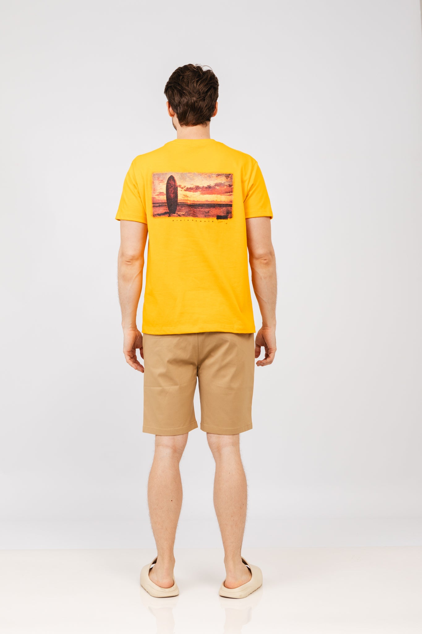 Camiseta Soul Praia de Muta Amarela
