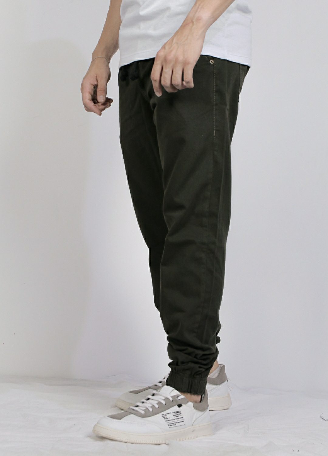Calça Jogger Sarja Preta
