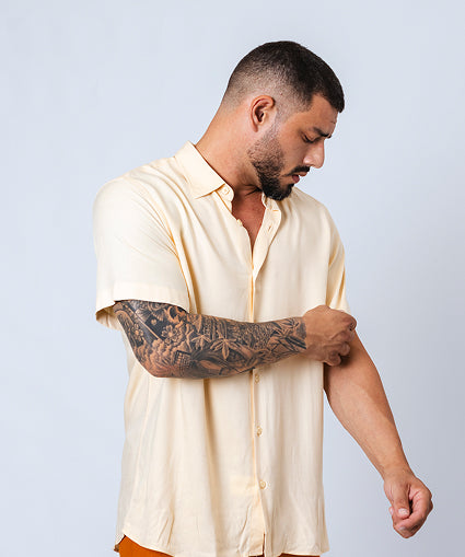 camisa_viscose_mc_rayon_areia_12150_2_63fbc224f99c5c4be6b83073269b464d.jpg