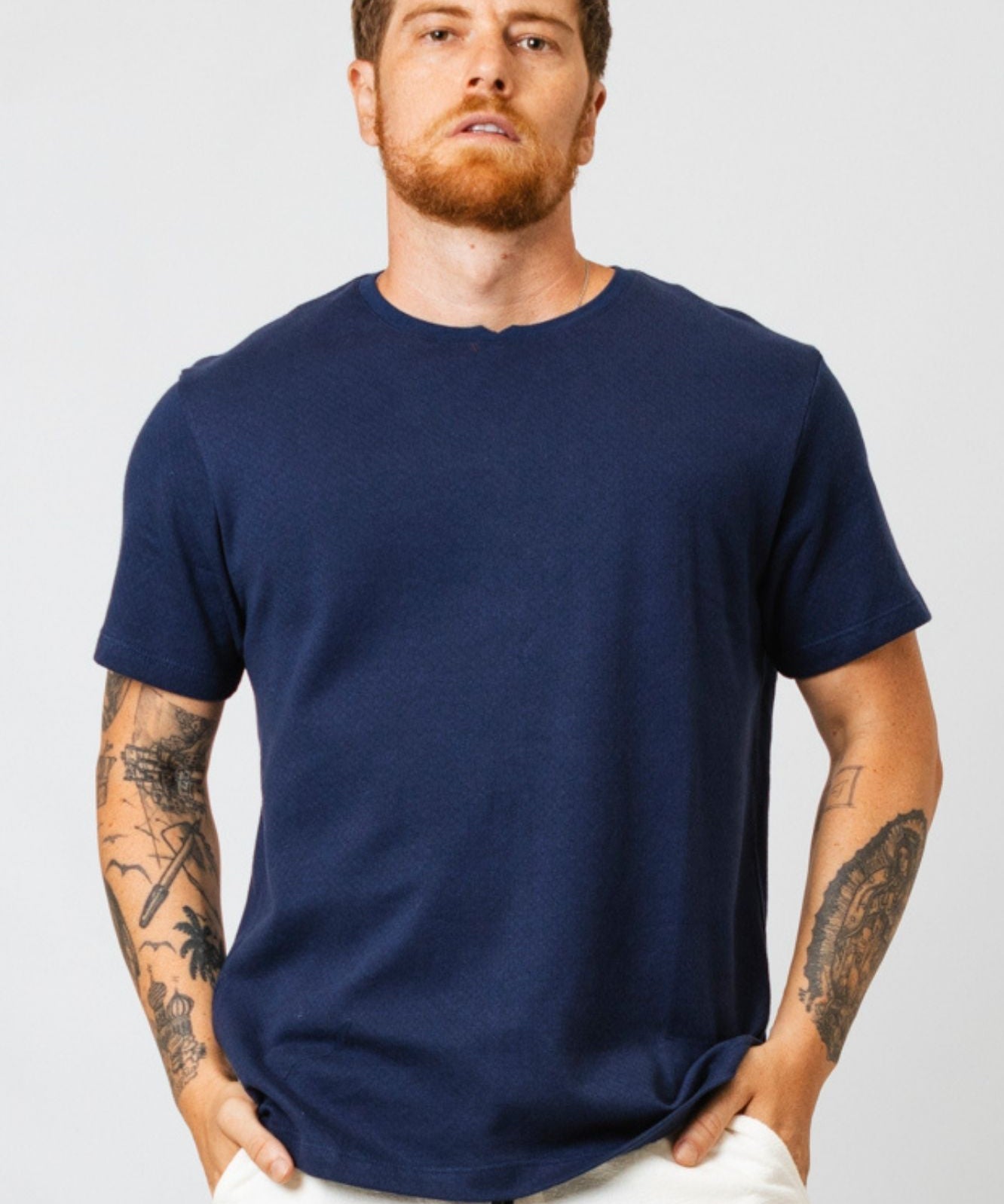 camiseta_azul_marinho_lykos_loom_1_20250723100823_4d30401f9df7.jpg