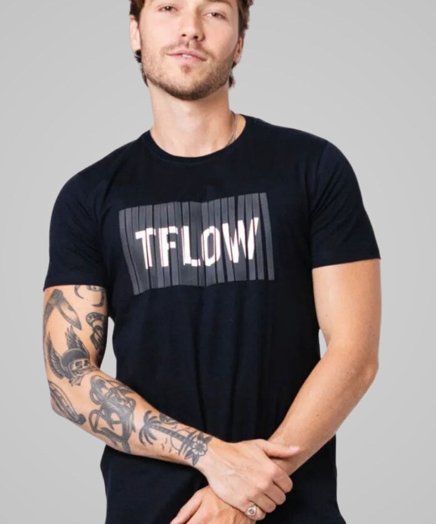 camiseta_bless_preto_11912_1_338c191f8c3c7dc92bed572ad5d5f4a2.jpg