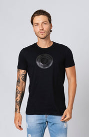 Camiseta Chandow Preta
