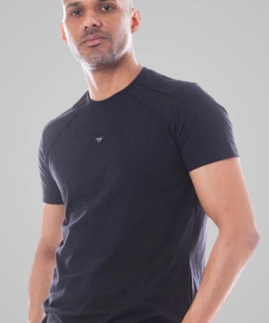 camiseta_deswee_preto_11970_2_b0745440d00e54a7a0da151e522505d7.jpg
