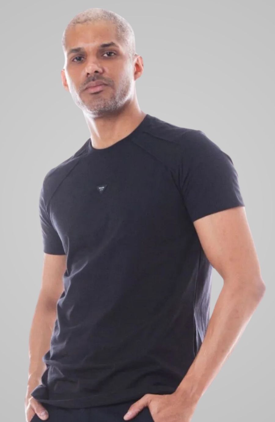 Camiseta Deswee Preta