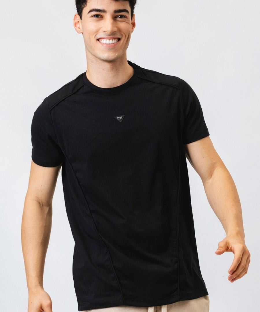camiseta_mohne_preto_12040_1_128e3069b34fc8e4dfced28e8e30052a.jpg