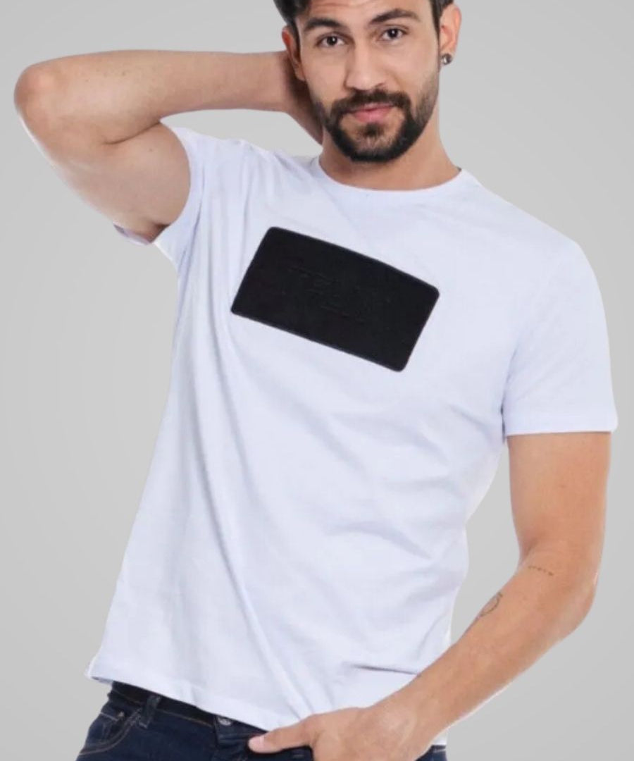 camiseta_morpheu_branca_11838_1_564d3de04150839c1b6b3d86c5fc45c9.jpg