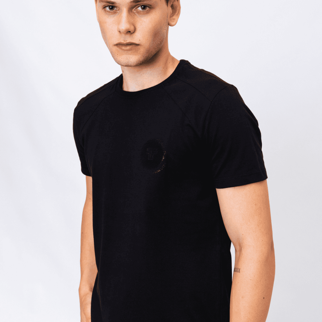 camiseta_myed_preta_12140_1_5fb9651e6e90896ff791e4768a2449b9.png
