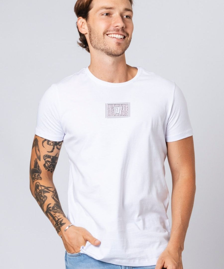 camiseta_phelow_branco_12010_1_3a369b3b3e93b534f963ad74f3cb3f39.jpg