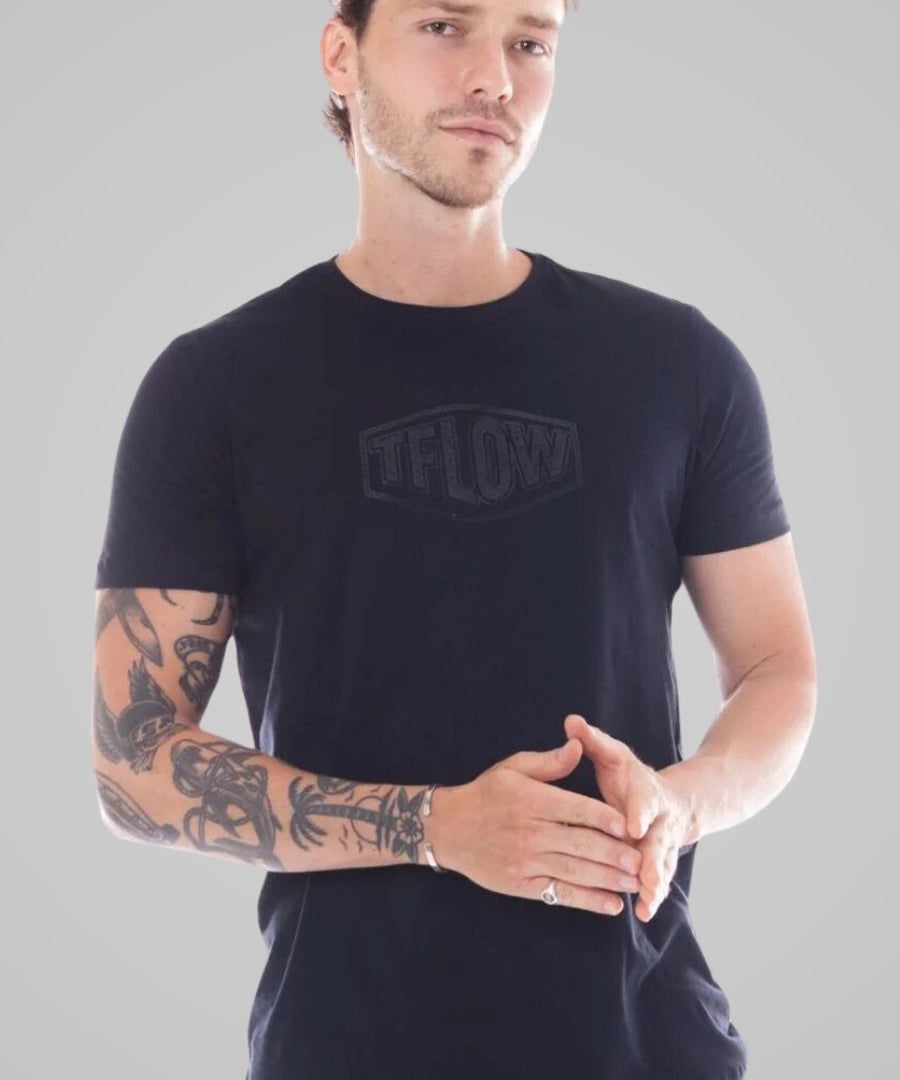 camiseta_pholstic_preto_12062_1_4667f80e511322f34c16985b11890de0.jpg