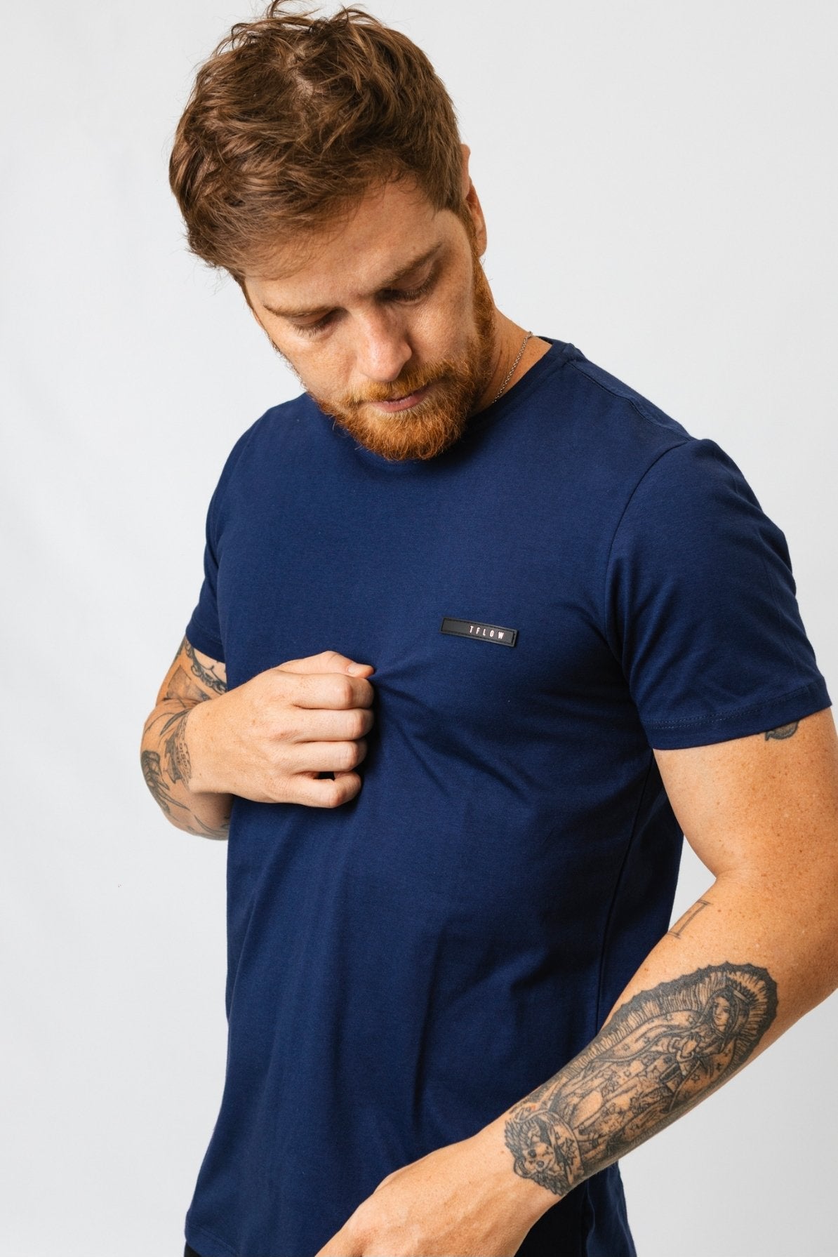 Camiseta Revive Class Azul Marinho