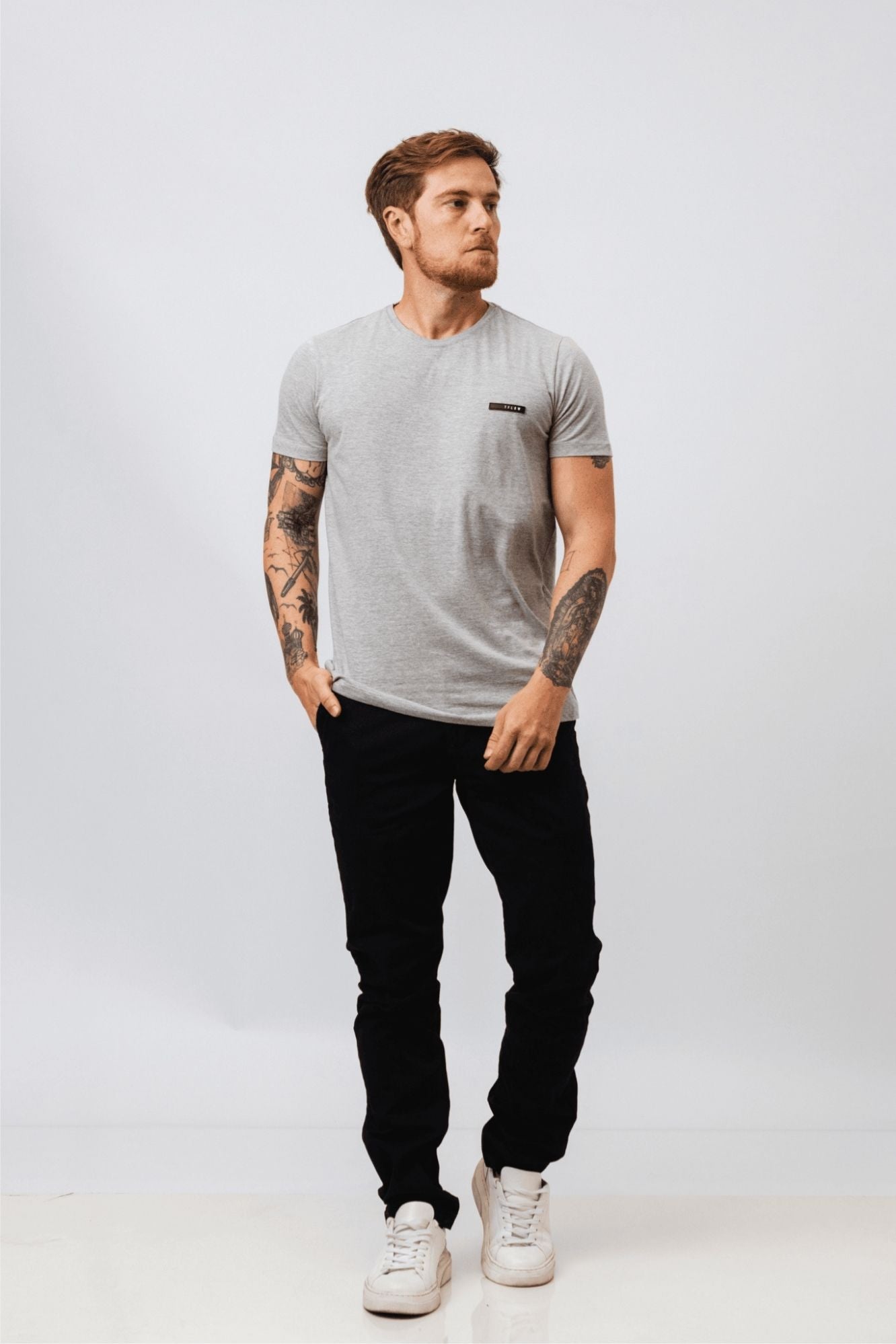 Camiseta Revive Class Cinza Mescla