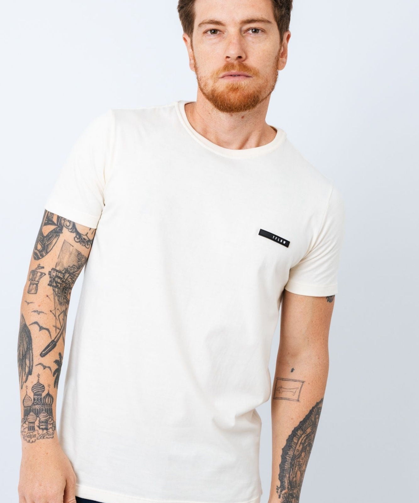 camiseta_revive_class_off_white_1_20250814114059_91b218ae8625.jpg