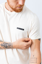 Camiseta Revive Class Off White