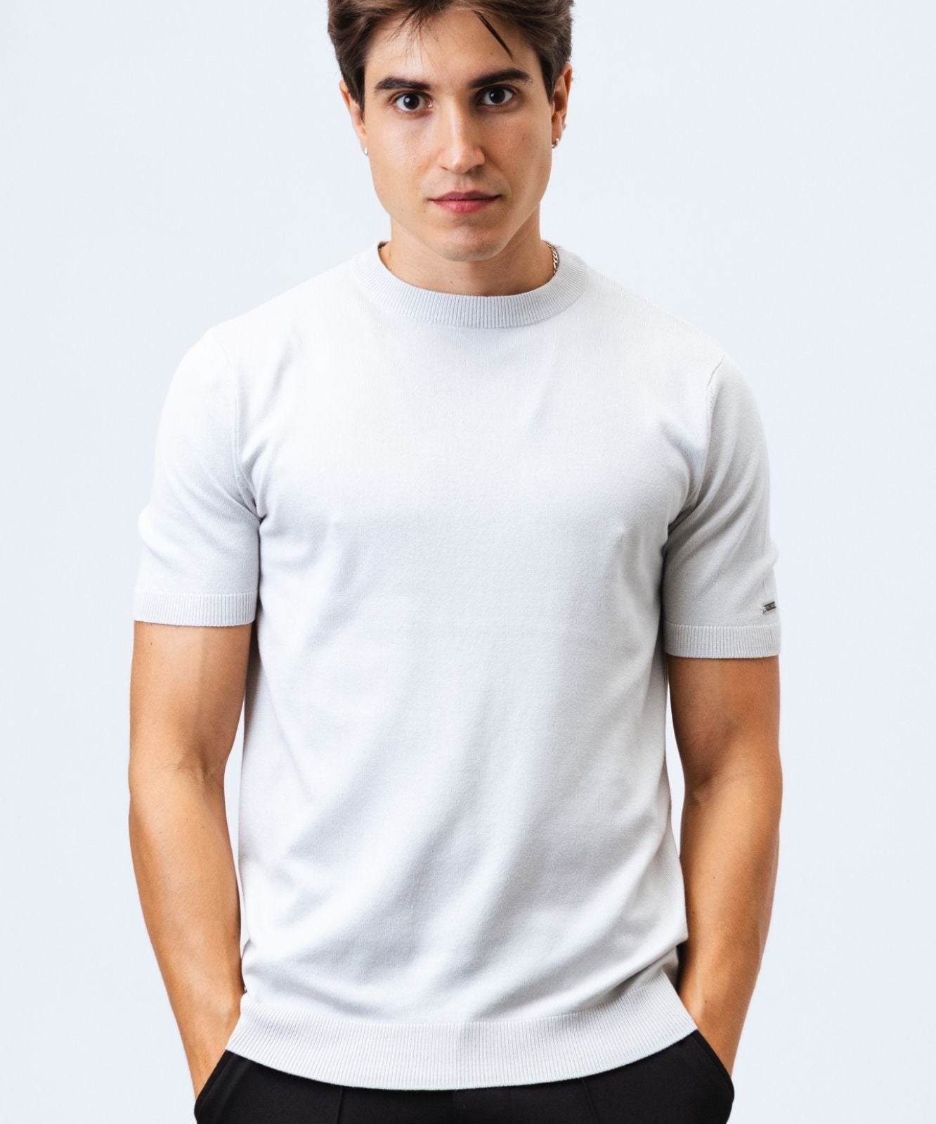 camiseta_tricot_branca_off_white_whunn_12370_1_37e54052a5214a049b1ef6e9298dc4ed.jpg