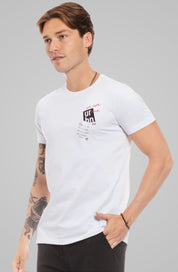 Camiseta We Are One Branca