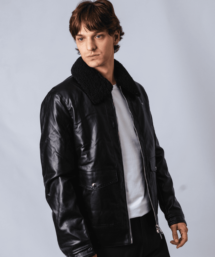 jaqueta_pu_alask_preta_12278_3_e81649c9f8941b761742798ec67f5e58.png