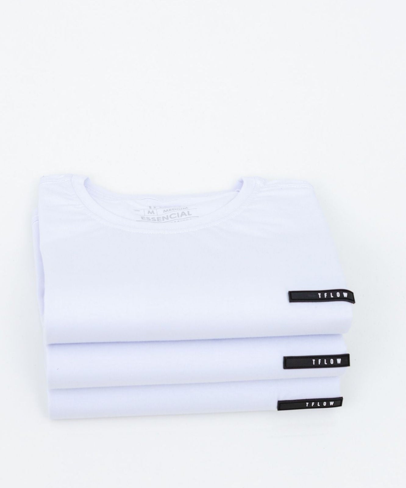 kit_3_camisetas_bsicas_brancas_2_20250724101817_d8da331d2f3e.jpg