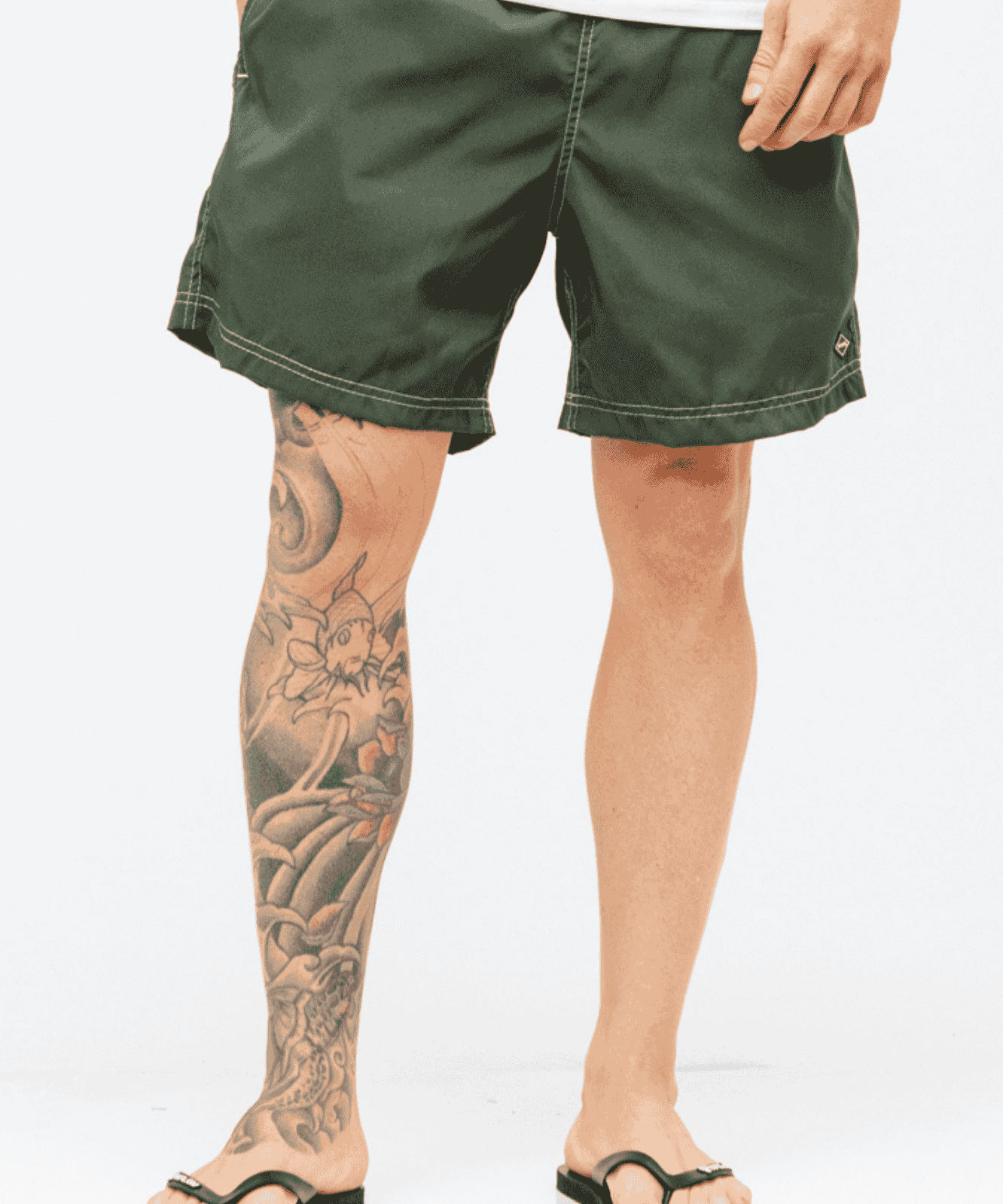 shorts_basic_summer_verde_oliva_12332_1_235fe0cb99ab925634893a4aad571127.png