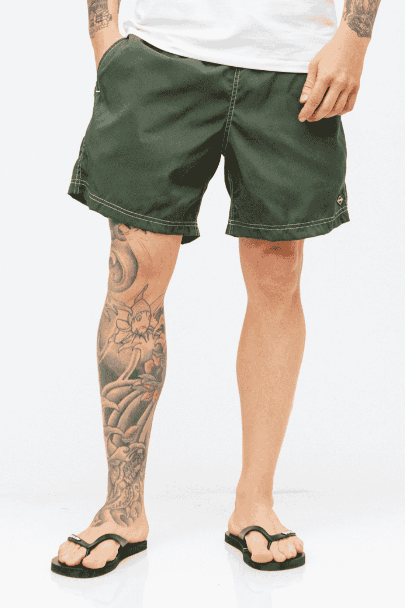 Shorts Basic Summer Verde Bandeira